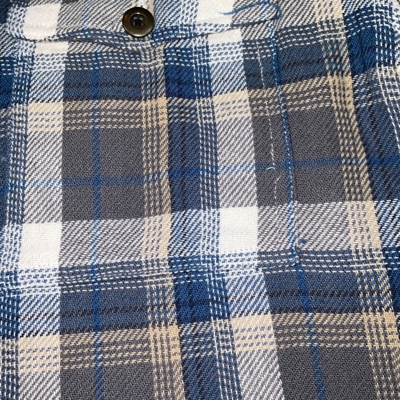 BLUE Sak Fifth Avenue Shirt  Mens size XL Blue Plaid Flannel Long Sleeves Pocket - Picture 2 of 10